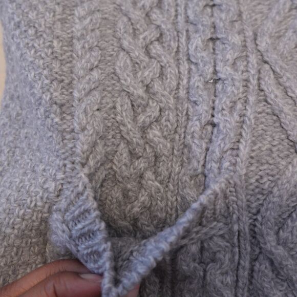 Aran Crafts Women M Sweater Cable Knit Merino Wool Pullover Gray Chunky Marled - Picture 4 of 12